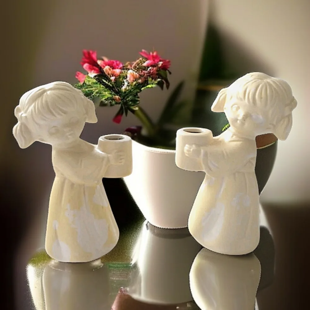 Colonial Candle cherub girl